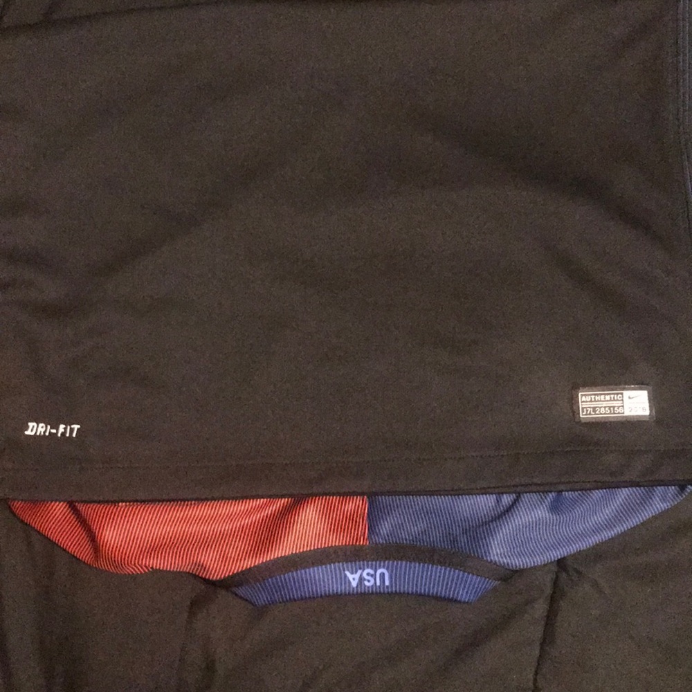2016 USA men’s soccer jersey - Picture 2 of 4